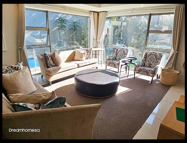 4 BEDROOM CLUSTER FOR SALE IN SANDOWN